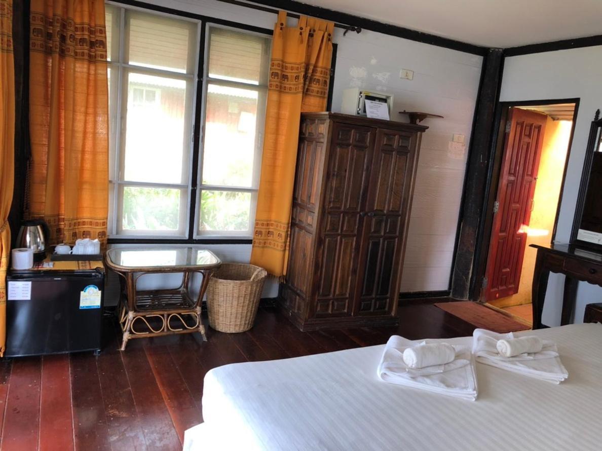 Hindard Resort Ko Kut 外观 照片