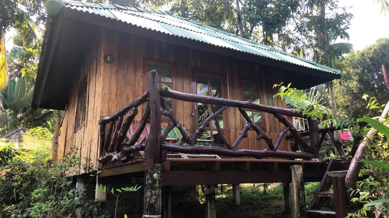 Hindard Resort Ko Kut 外观 照片